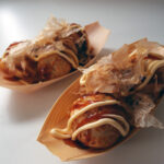 takoyaki, indbagt blæksprutte, hvedemel, æg, dashi, forårsløg, mayonnaise, skaldyr, snack, katsoubushi, okonomi-sauce