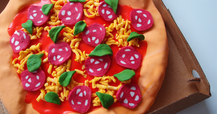 Pizzakage med jordbær