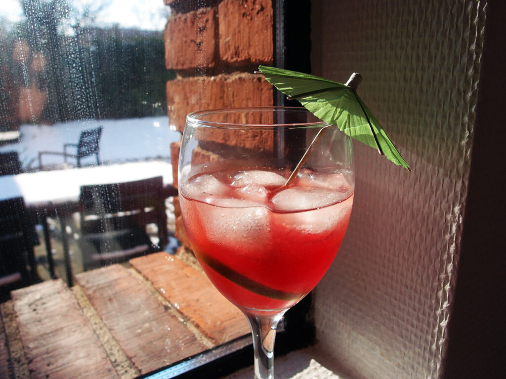 el diablo, drink, tequila, kirsebærlikør, ginger beer, lime, tequila-drink