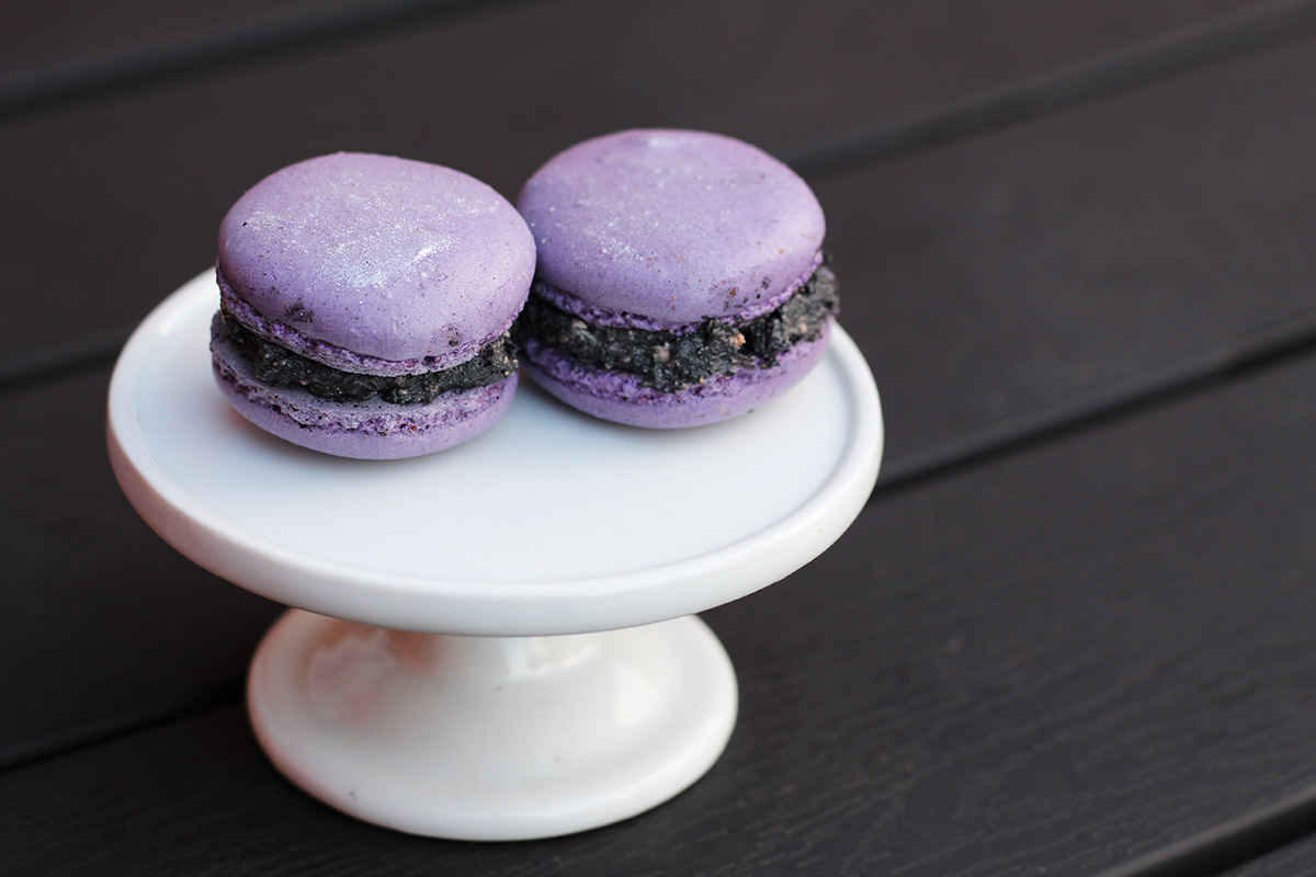 Lilla macarons med andemousse