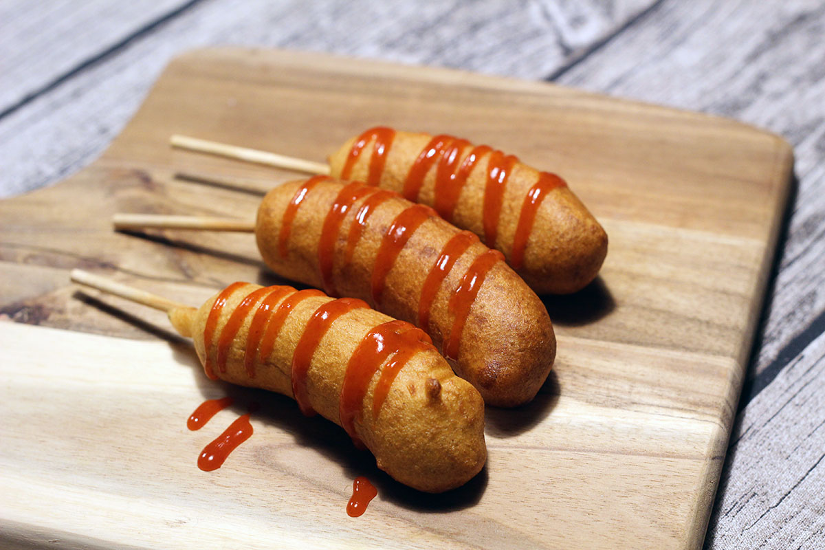 Corn dogs – hotdog på pind
