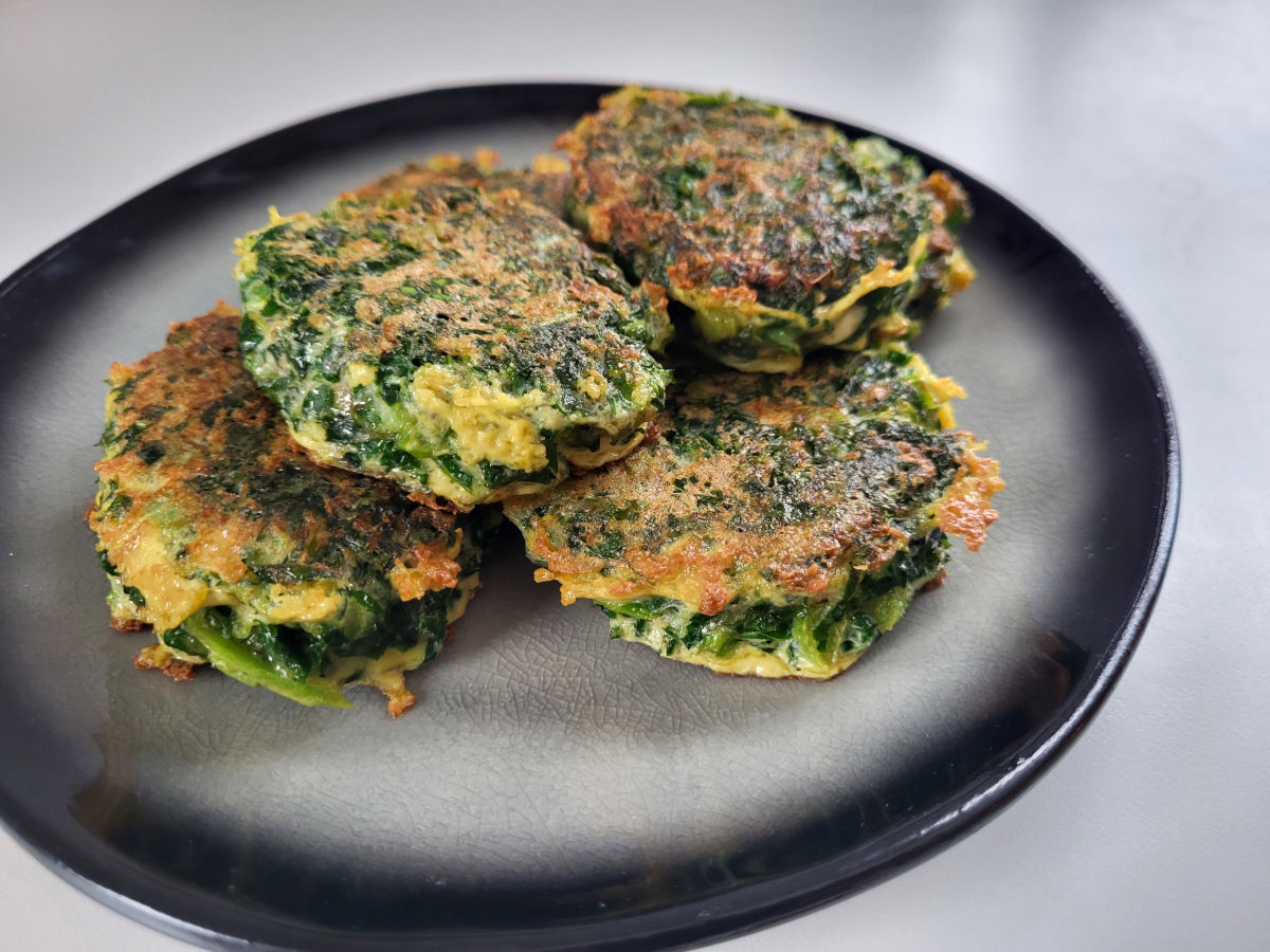 Grønkålsfrikadeller