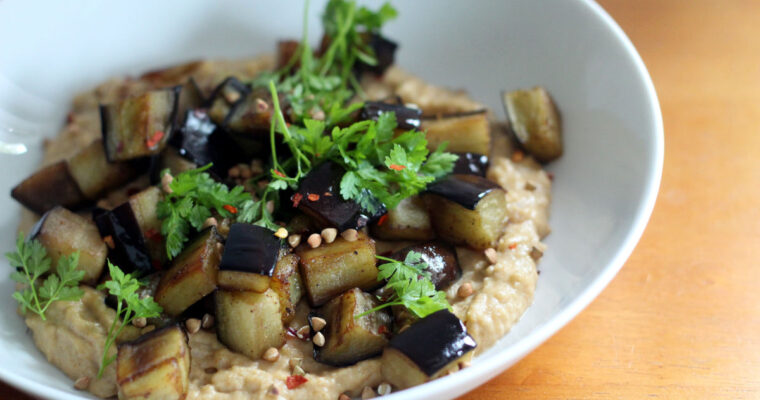 Bønnehummus med grøntsager