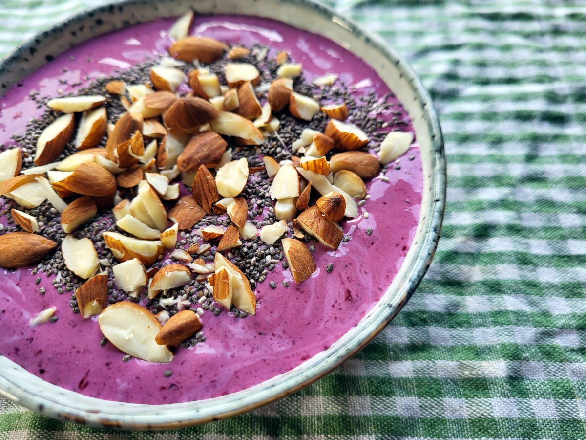 Smoothiebowl med blåbær