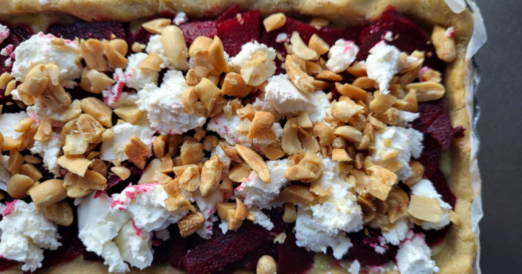 Rødbedetærte med feta